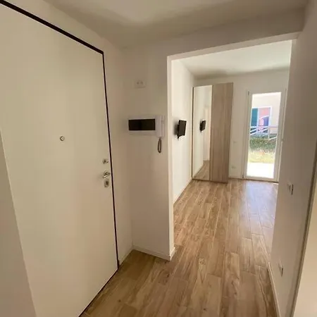 Apartment Casa “mimosa”a Pochi Passi Dal Mare Con Piscina *
