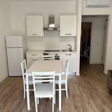 Casa “mimosa”a Pochi Passi Dal Mare Con Piscina * باديسي