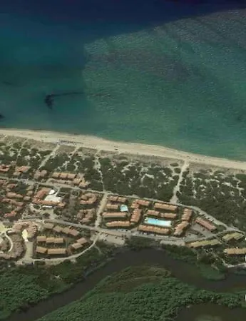 Casa “mimosa”a Pochi Passi Dal Mare Con Piscina Apartment *