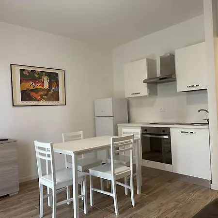 Apartment Casa “mimosa”a Pochi Passi Dal Mare Con Piscina *