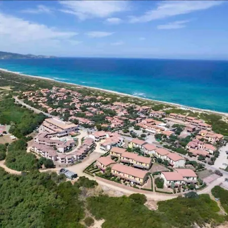 Appartamento Casa “mimosa”a Pochi Passi Dal Mare Con Piscina Badesi