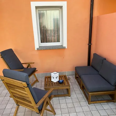 Casa “mimosa”a Pochi Passi Dal Mare Con Piscina Badesi