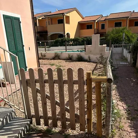 Casa “mimosa”a Pochi Passi Dal Mare Con Piscina